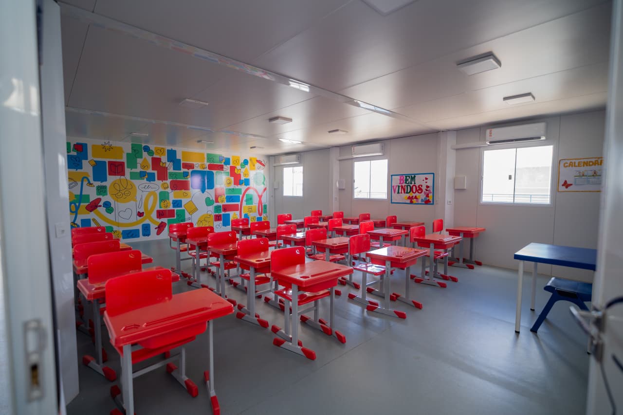 Escola bilíngue é inaugurada em Luís Eduardo Magalhães