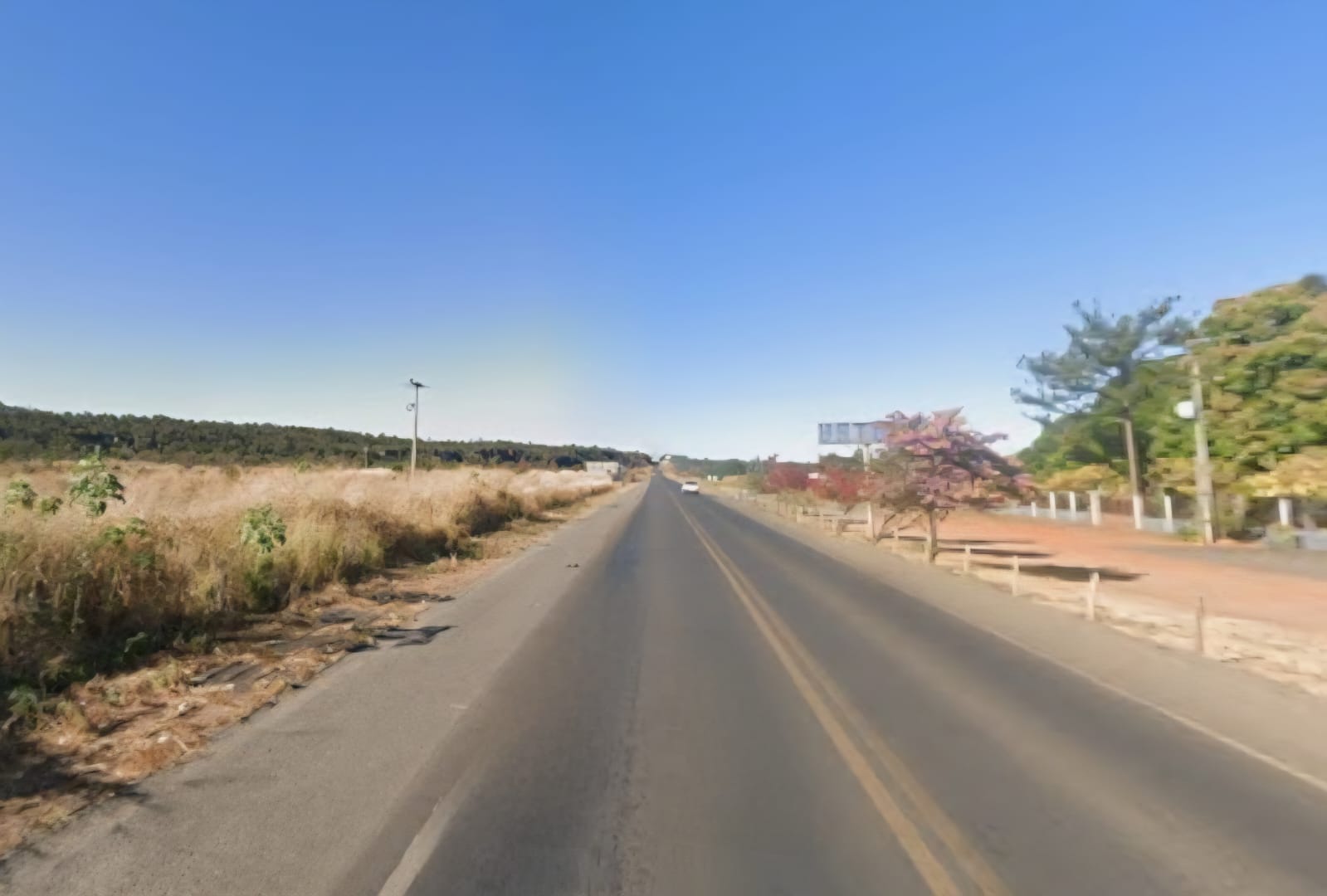 Estrada sem fim? Bahia abriga reta de 145 km, uma das maiores do mundo