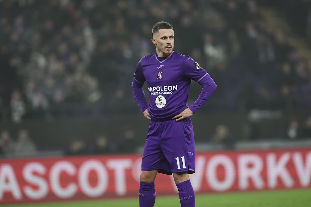 Thorgan Hazard com a camisa do Anderlecht, da Bélgica