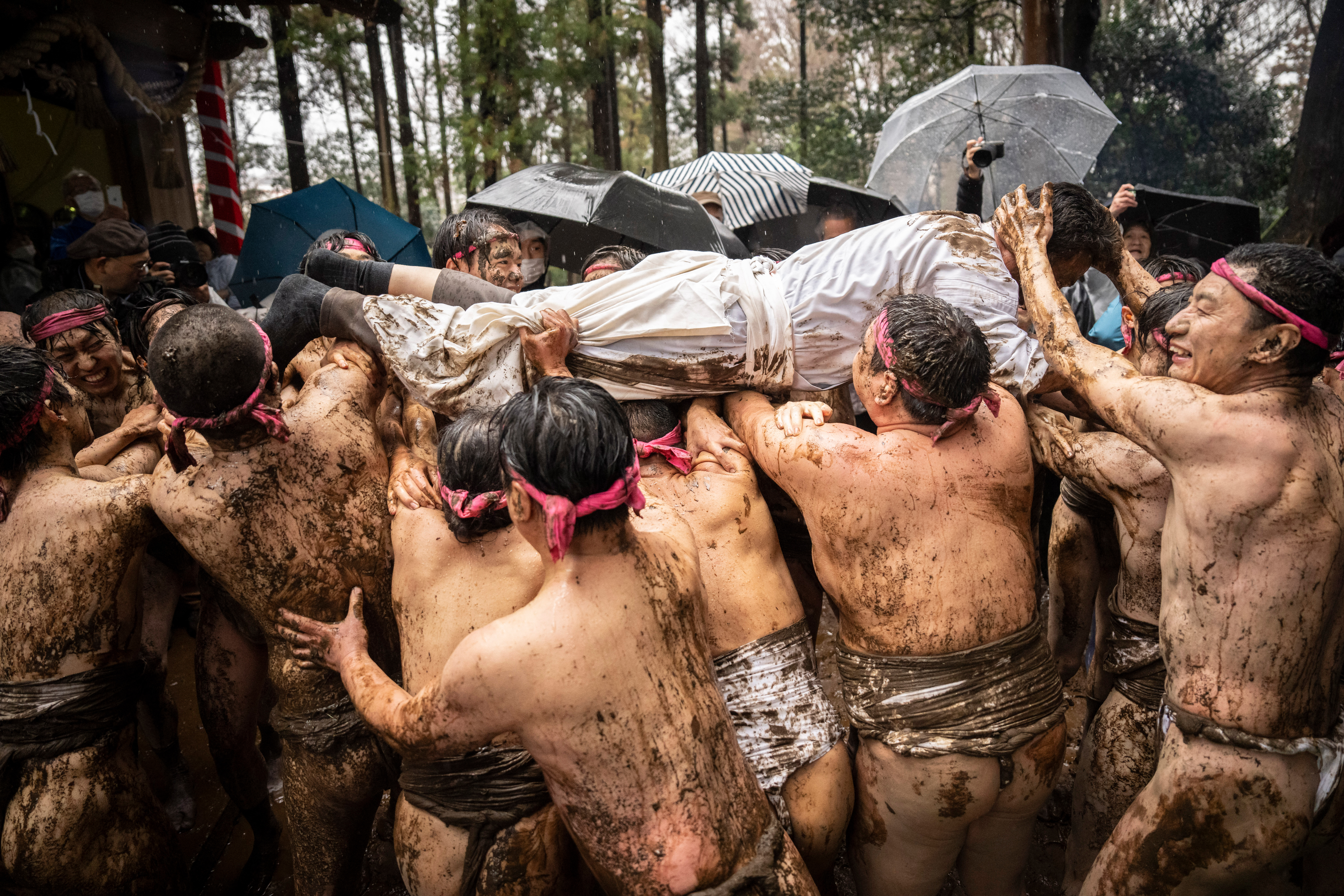 Festival da Lama no Japão: veja fotos do Warabi Hadaka Matsuri