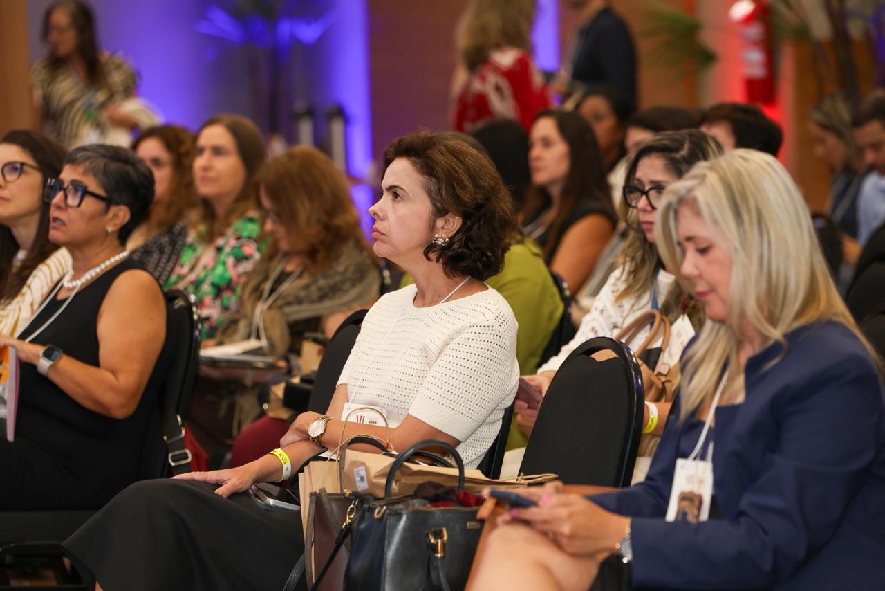 Conferência Mês da Mulher – Mulheres em Pauta