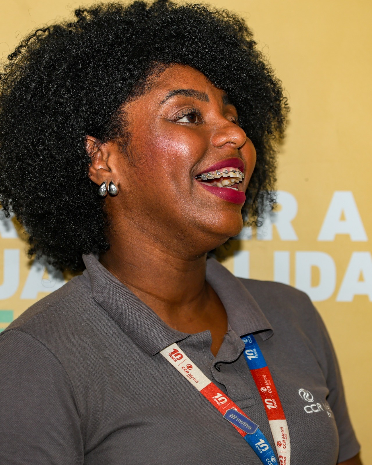 Conduzindo sonhos: Conheça a operadora que guia milhares de histórias no metrô de Salvador