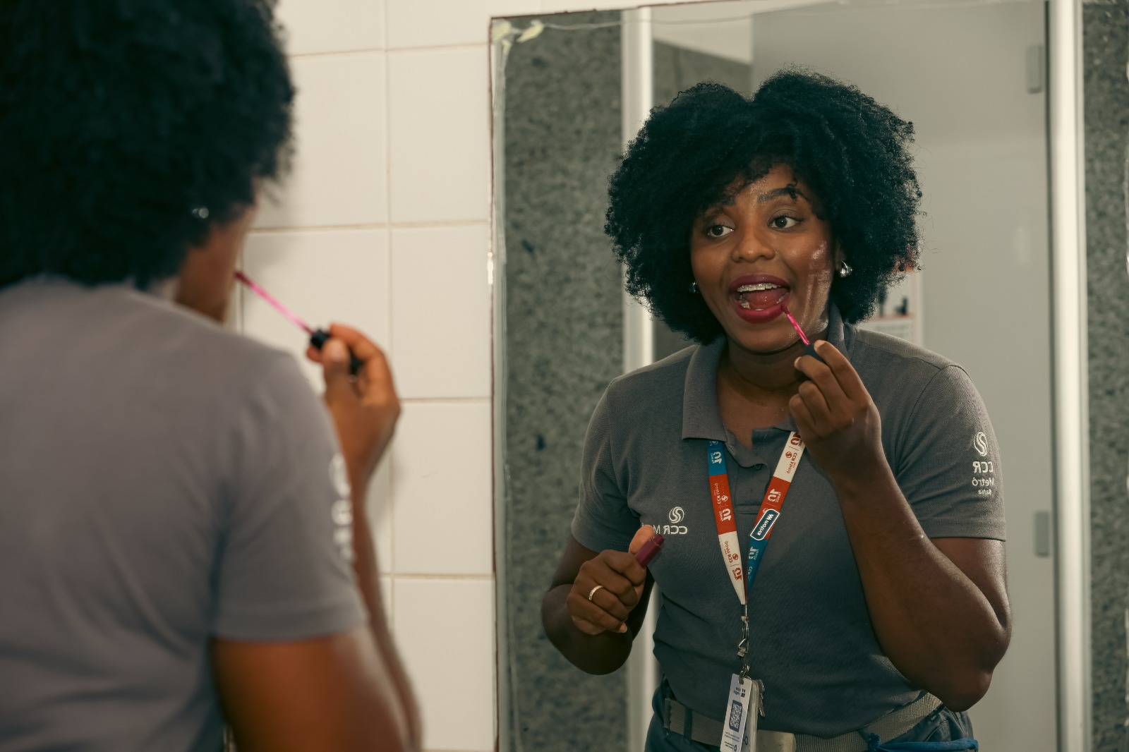 Conduzindo sonhos: Conheça a operadora que guia milhares de histórias no metrô de Salvador