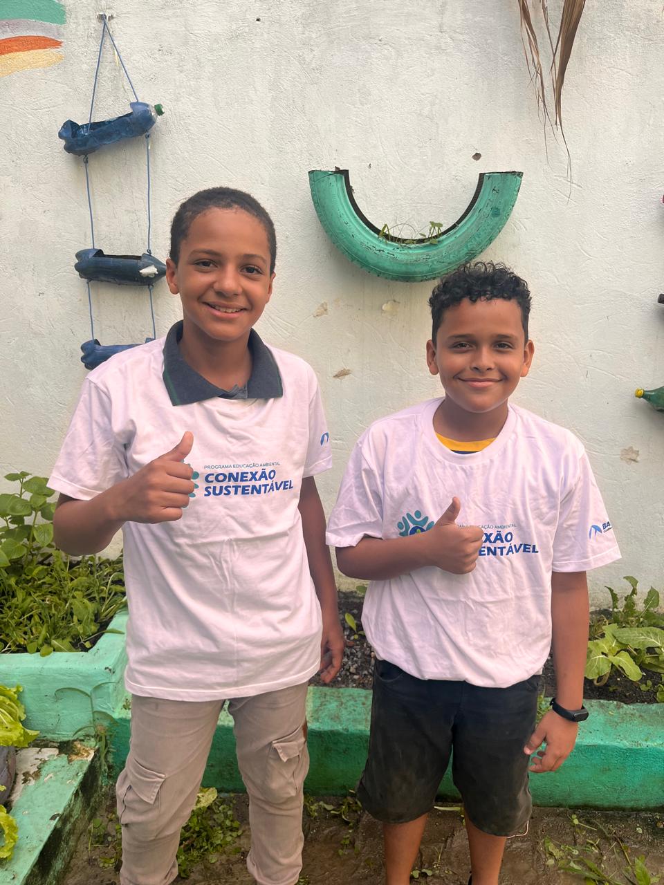 Grupo Escolar Raimundo Jerônimo Machado, em Itabuna, sobre Projeto Recicla BNH