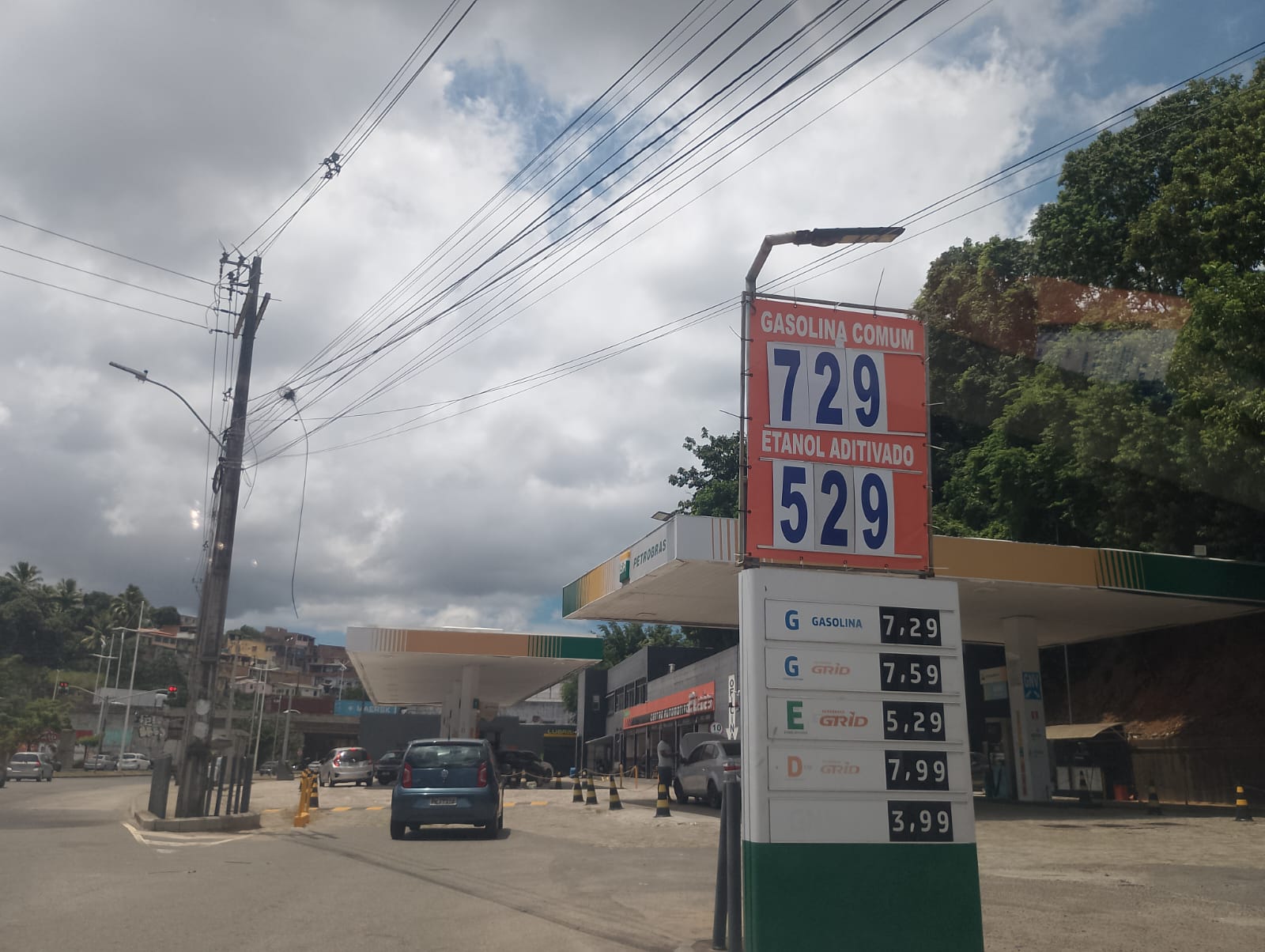 Quase R$ 8: preço da gasolina dispara em Salvador e bate recorde; veja lista