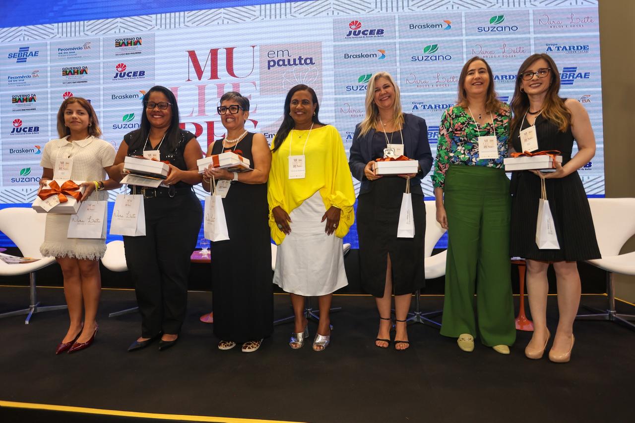 Empreendedorismo feminino é chave para romper ciclos de violência, dizem especialistas