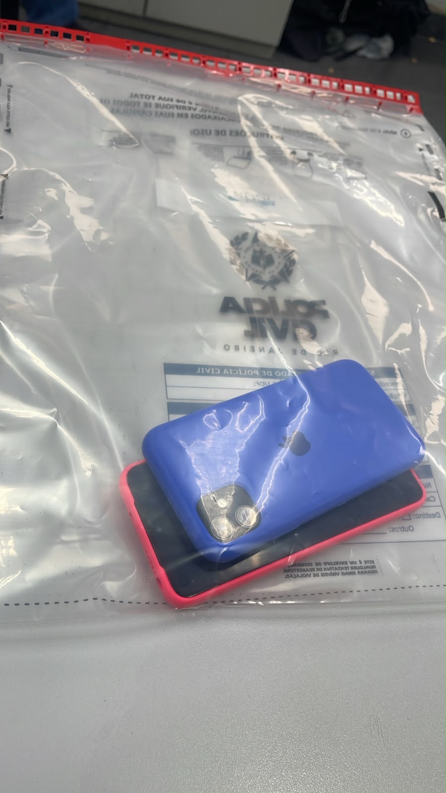 Polícia vai buscar mais detalhes sobre o crime nos celulares apreendidos