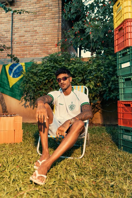 Vitória lança camisas especiais do Brasil para a Copa do Mundo 2026