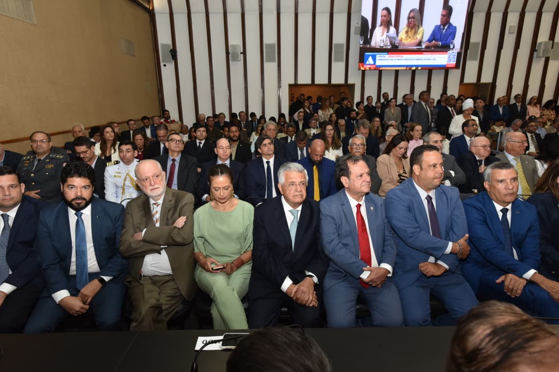 ACB 215 anos: confira fotos da solenidade na ALBA