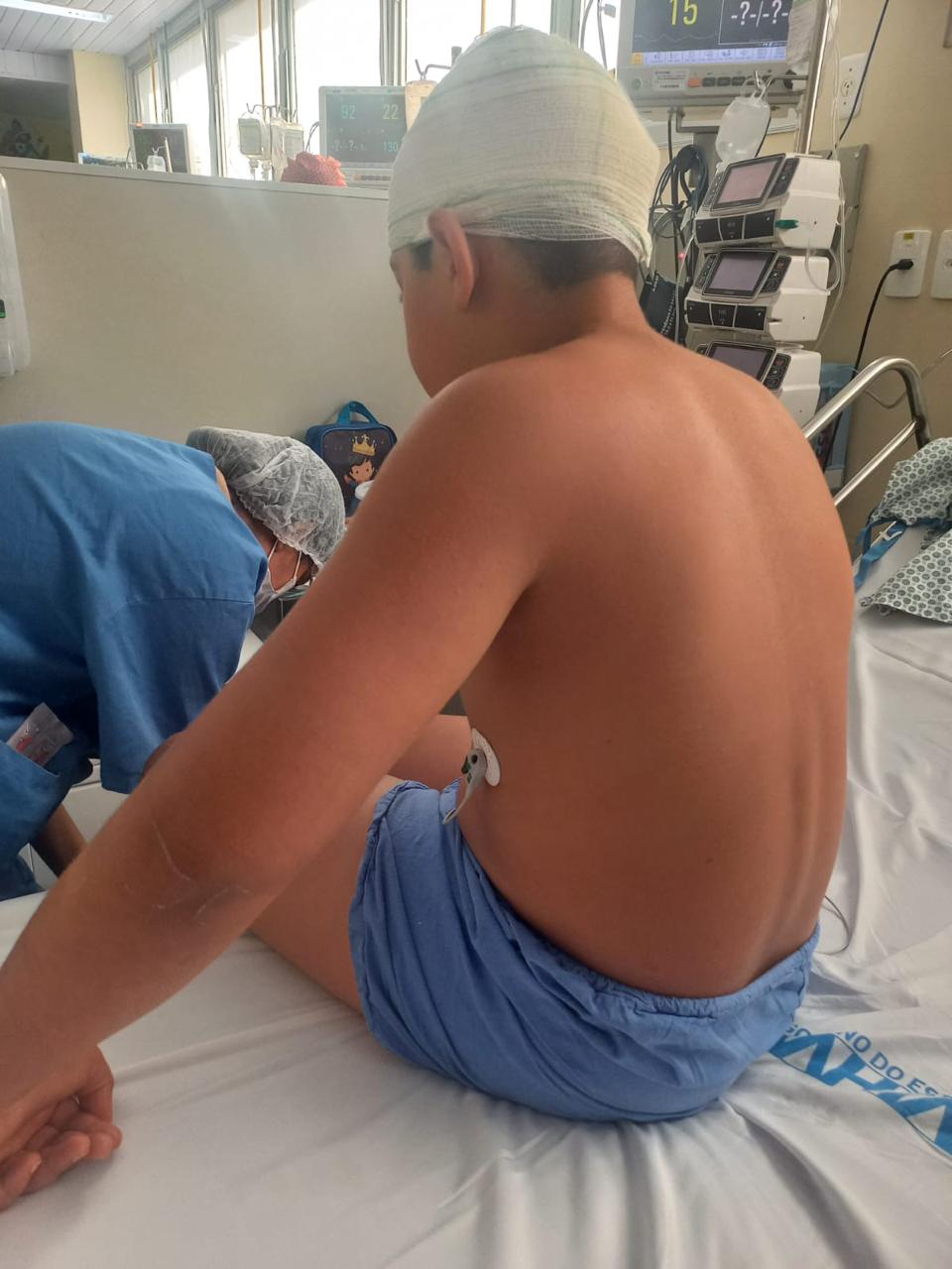 Adolescente baiano deixa de ter convulsões após cirurgia em Salvador