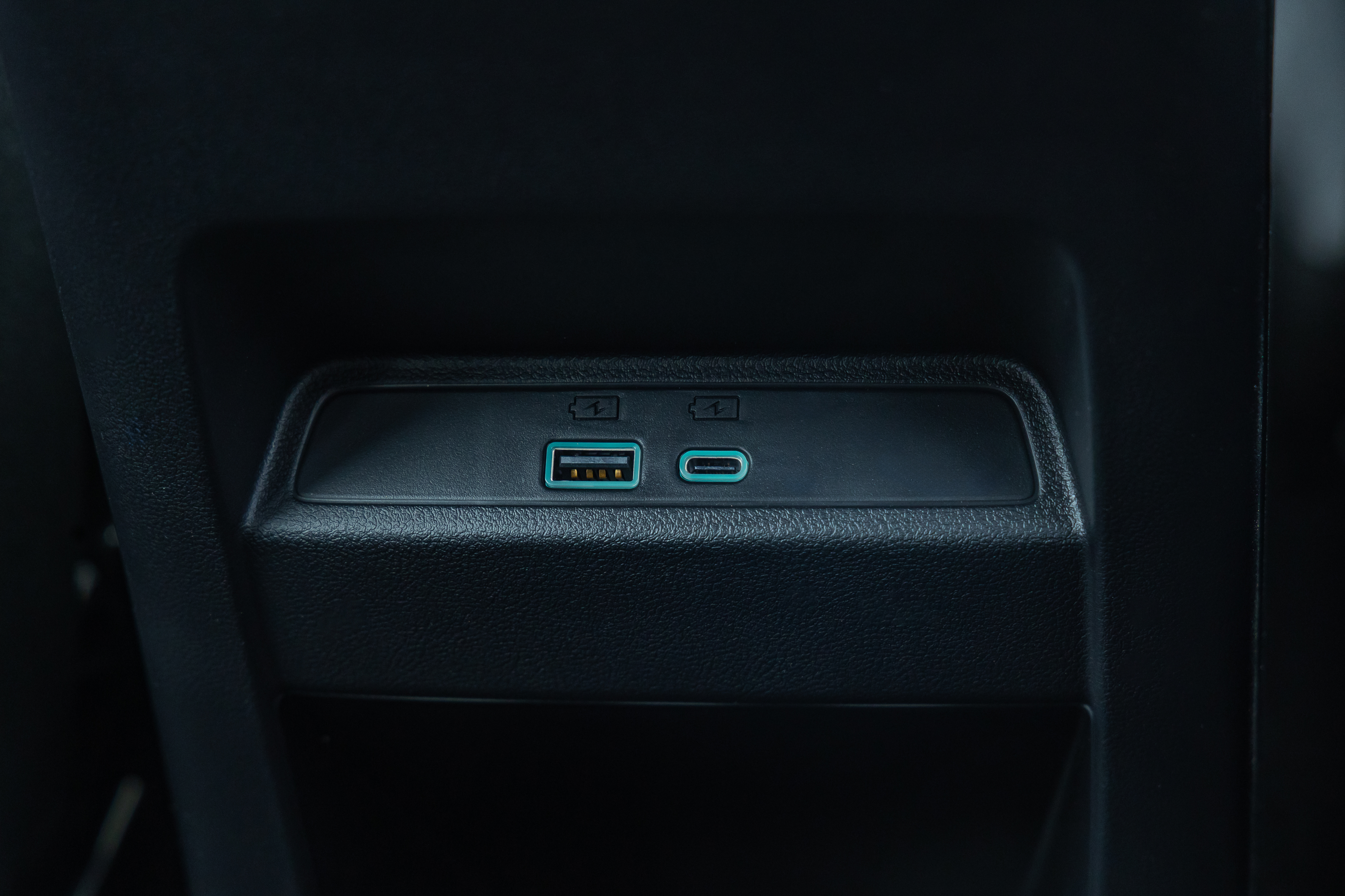 BYD lança Song Pro Flex, o primeiro híbrido plug-in a etanol da marca; veja detalhes