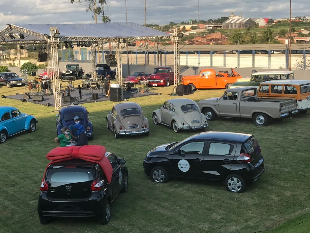 Encontro de carros antigos reúne relíquias e colecionadores neste sábado em Salvador