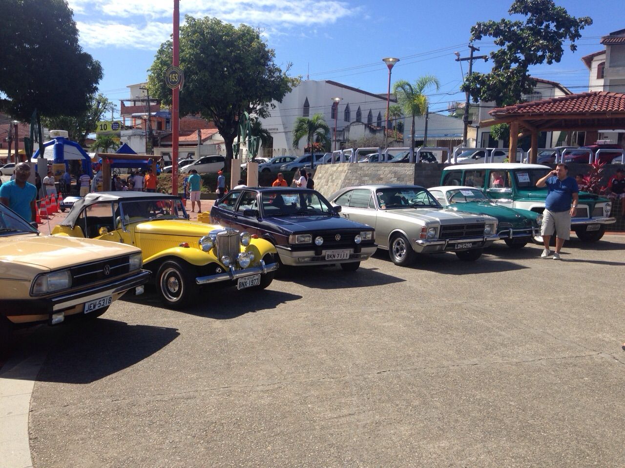 Carro mais antigo do Brasil é atração em evento no Parque da Cidade