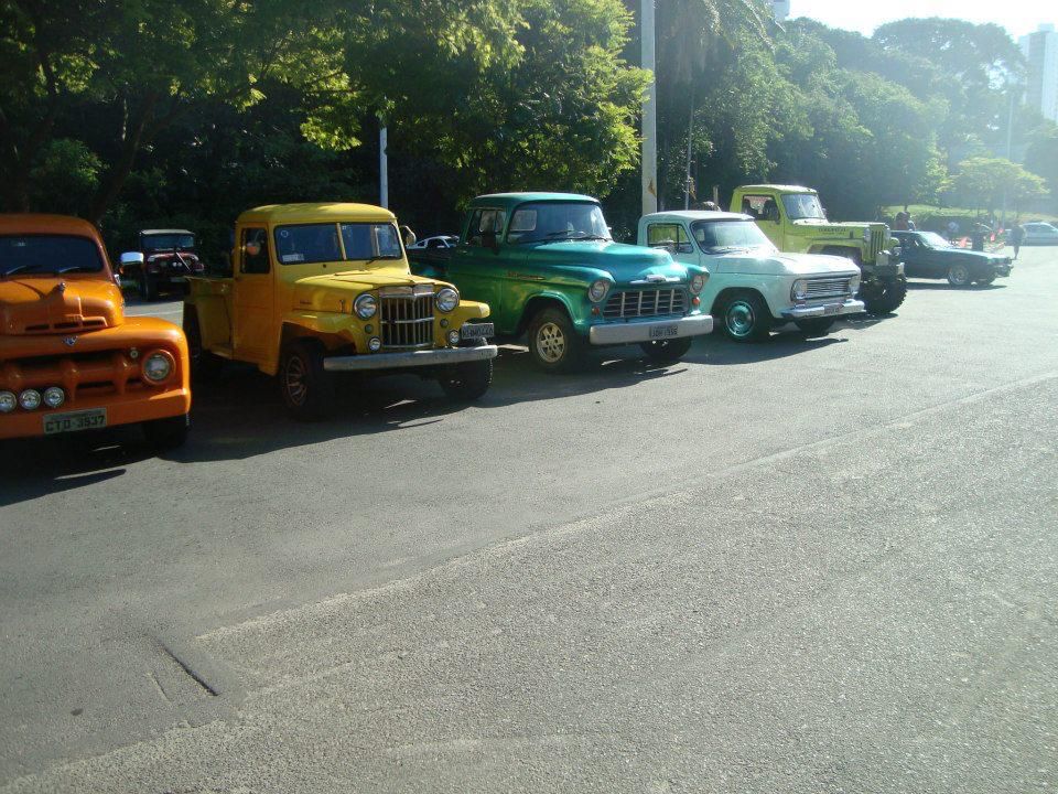 Carro mais antigo do Brasil é atração em evento no Parque da Cidade
