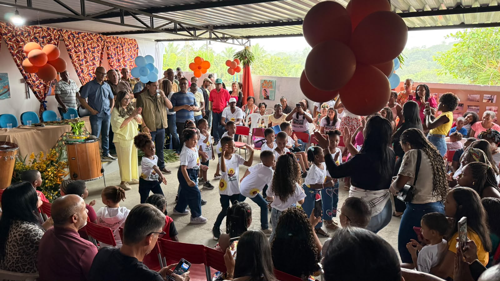 Escola quilombola é requalificada na zona rural de Alagoinhas