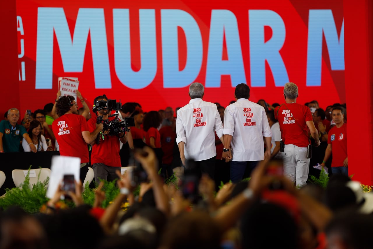 Jerônimo Rodrigues oficializa candidatura à reeleição sob as bênçãos de Lula
