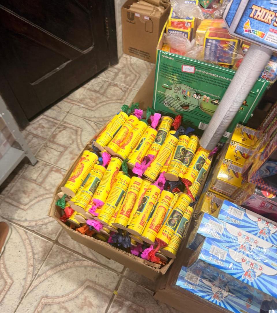Fogos de artifício apreendidos