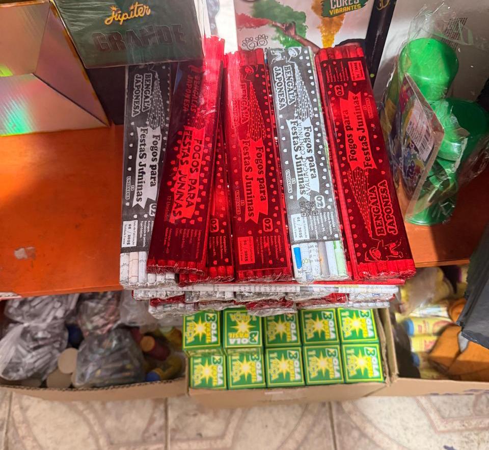 Fogos de artifício apreendidos