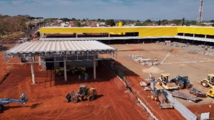 Estádio de clube campeão brasileiro é demolido e dá lugar a supermercado