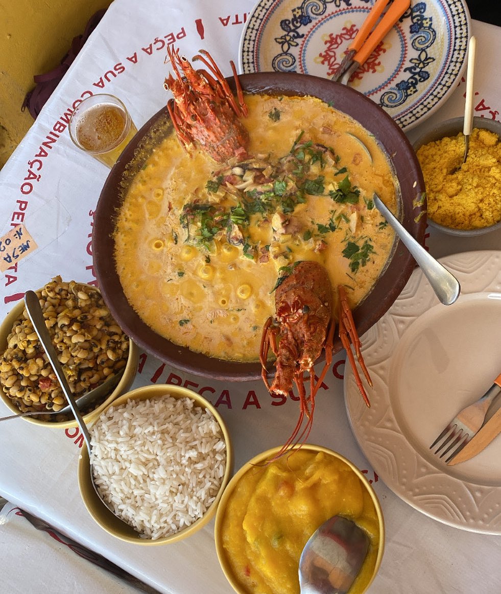 Saiba onde comer moquecas diversificadas em Salvador