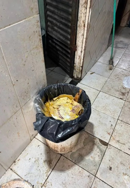 Com baratas congeladas, fábrica de salgados ‘imunda’ é fechada