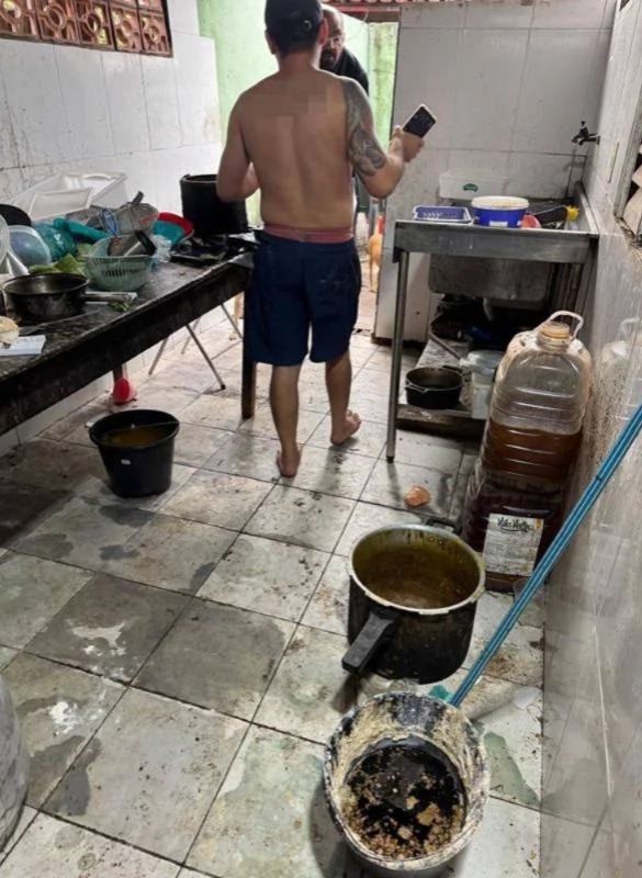 Com baratas congeladas, fábrica de salgados ‘imunda’ é fechada