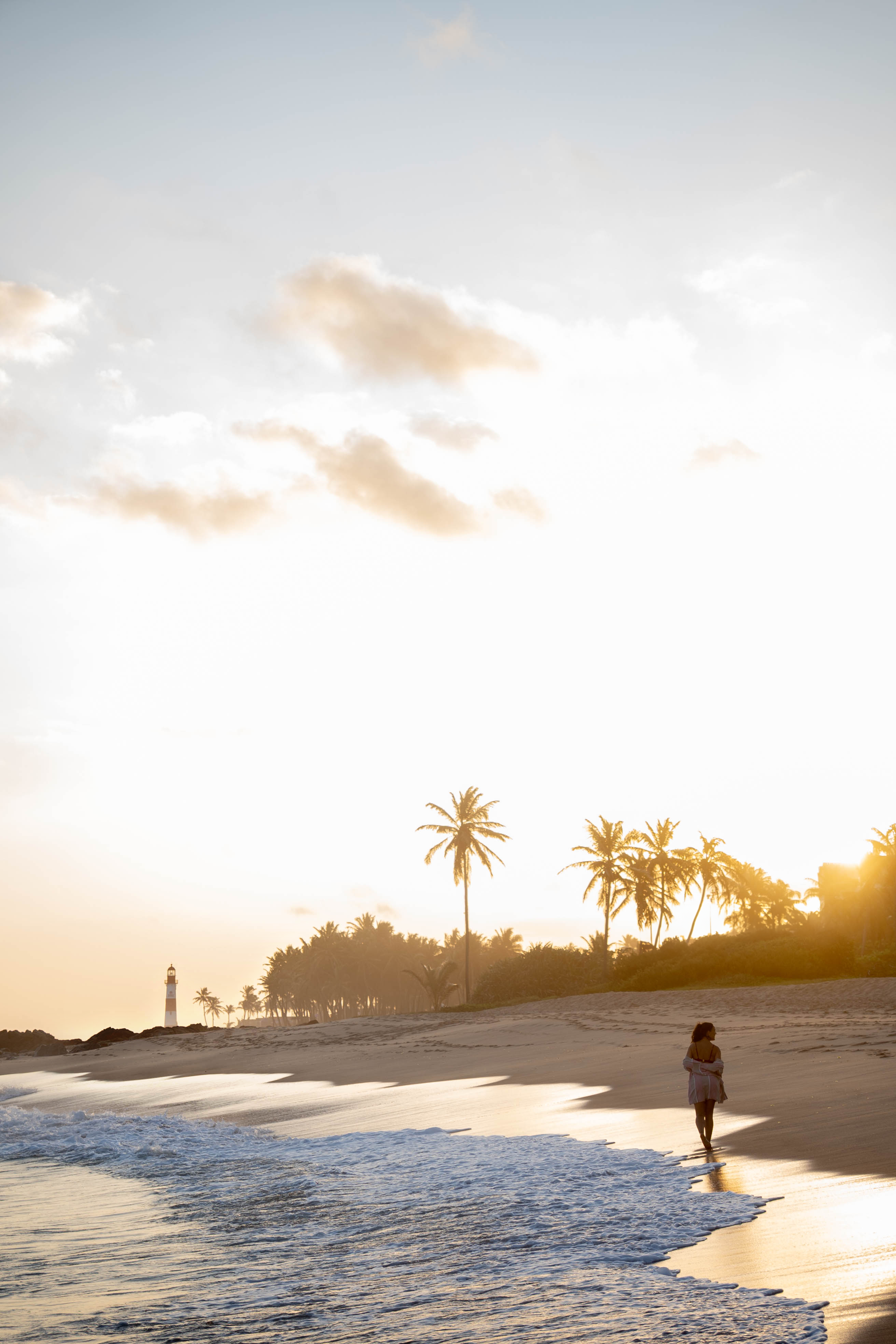 Imagens: Adriana Birolli escolhe Salvador para celebrar aniversário