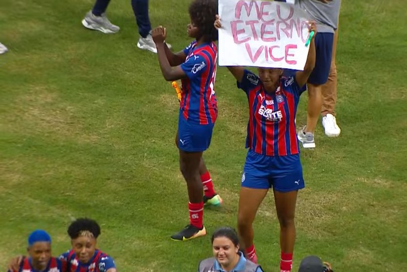 Jogadoras do Bahia provocam o Vitória após hexa: “Meu eterno vice”
