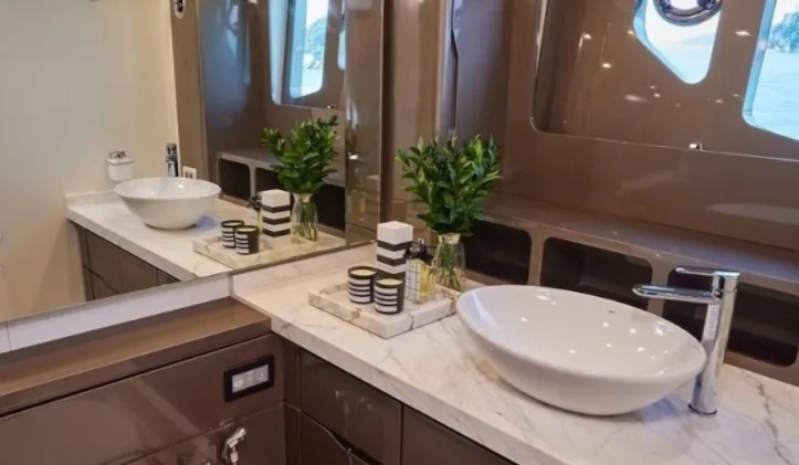 Lancha de Bell Marques