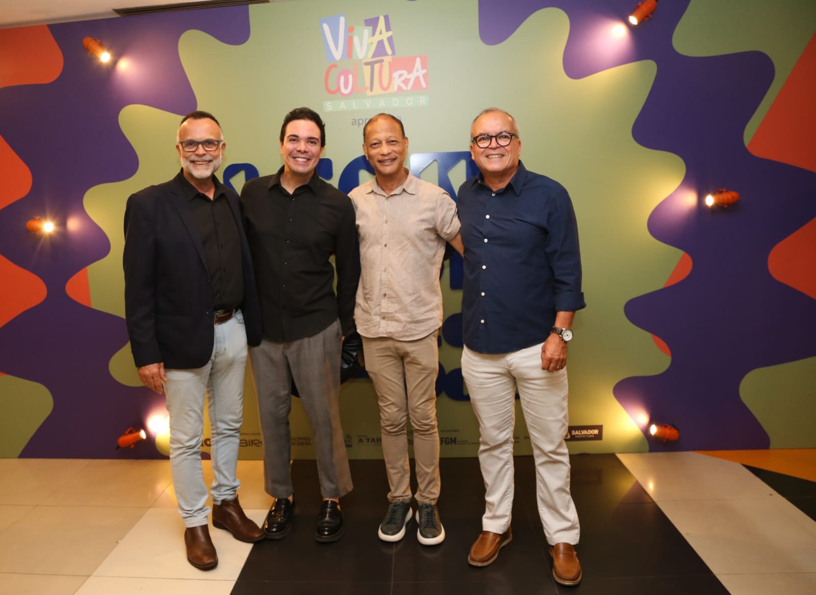 A TARDE FM inaugura exposição que revive a evolução da música baiana