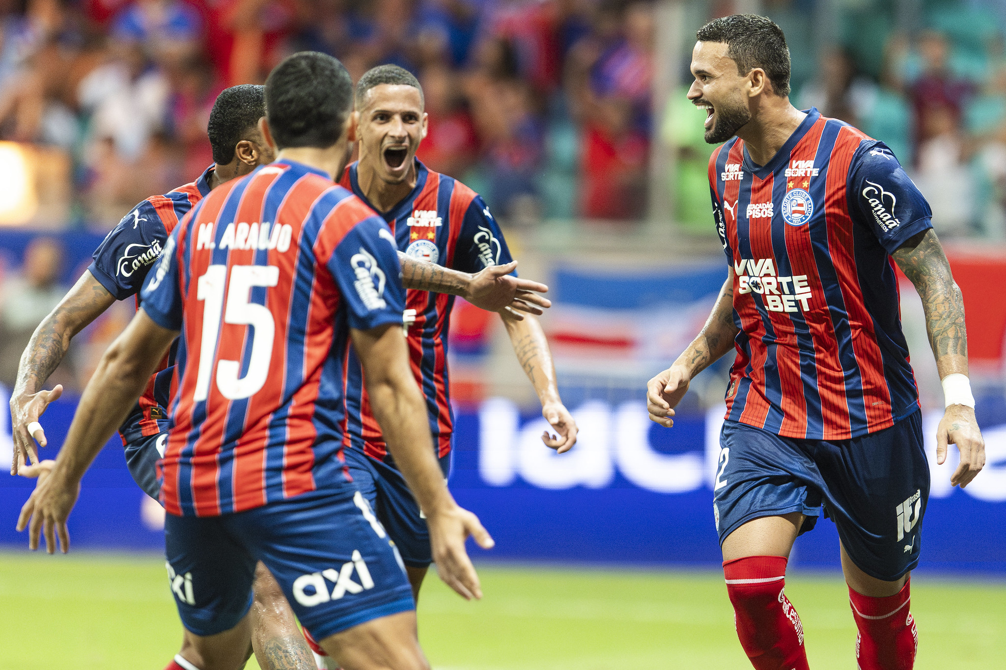 Triunfo por 2 a 1 sobre o São Paulo