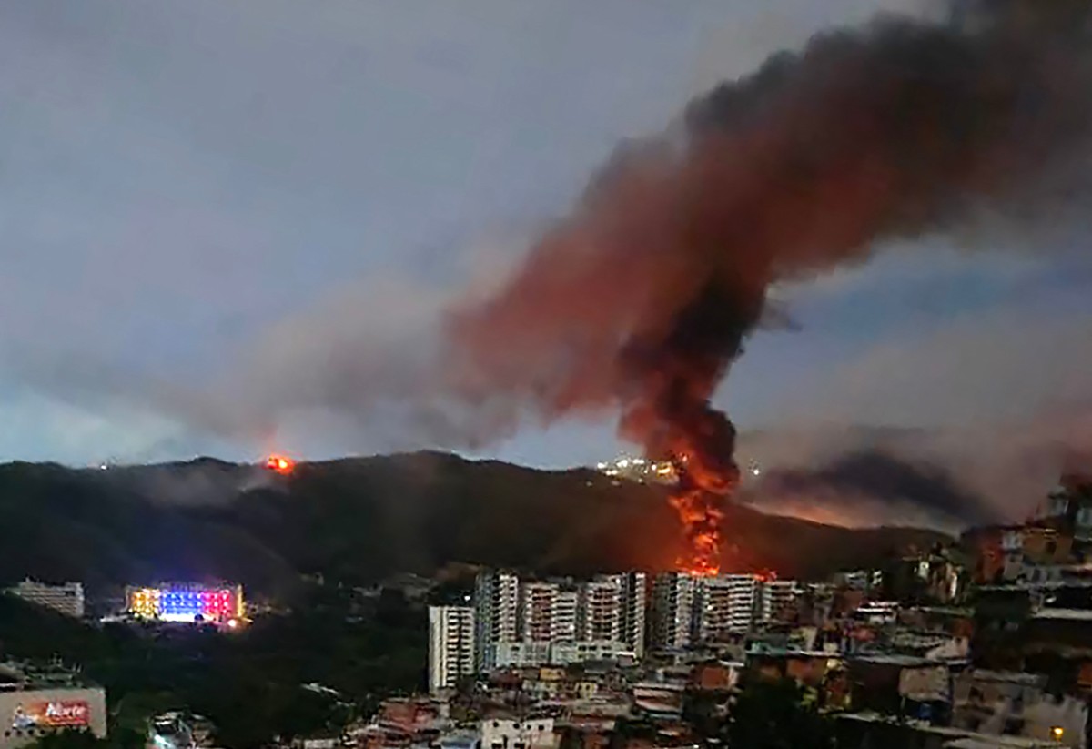 Estado de Caracas após ataque dos EUA