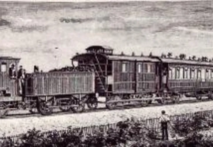 Inaugurado em 1883, o trem realmente existiu e ligava Paris a Constantinopla, hoje Istambul. A sua rota foi alterada várias vezes