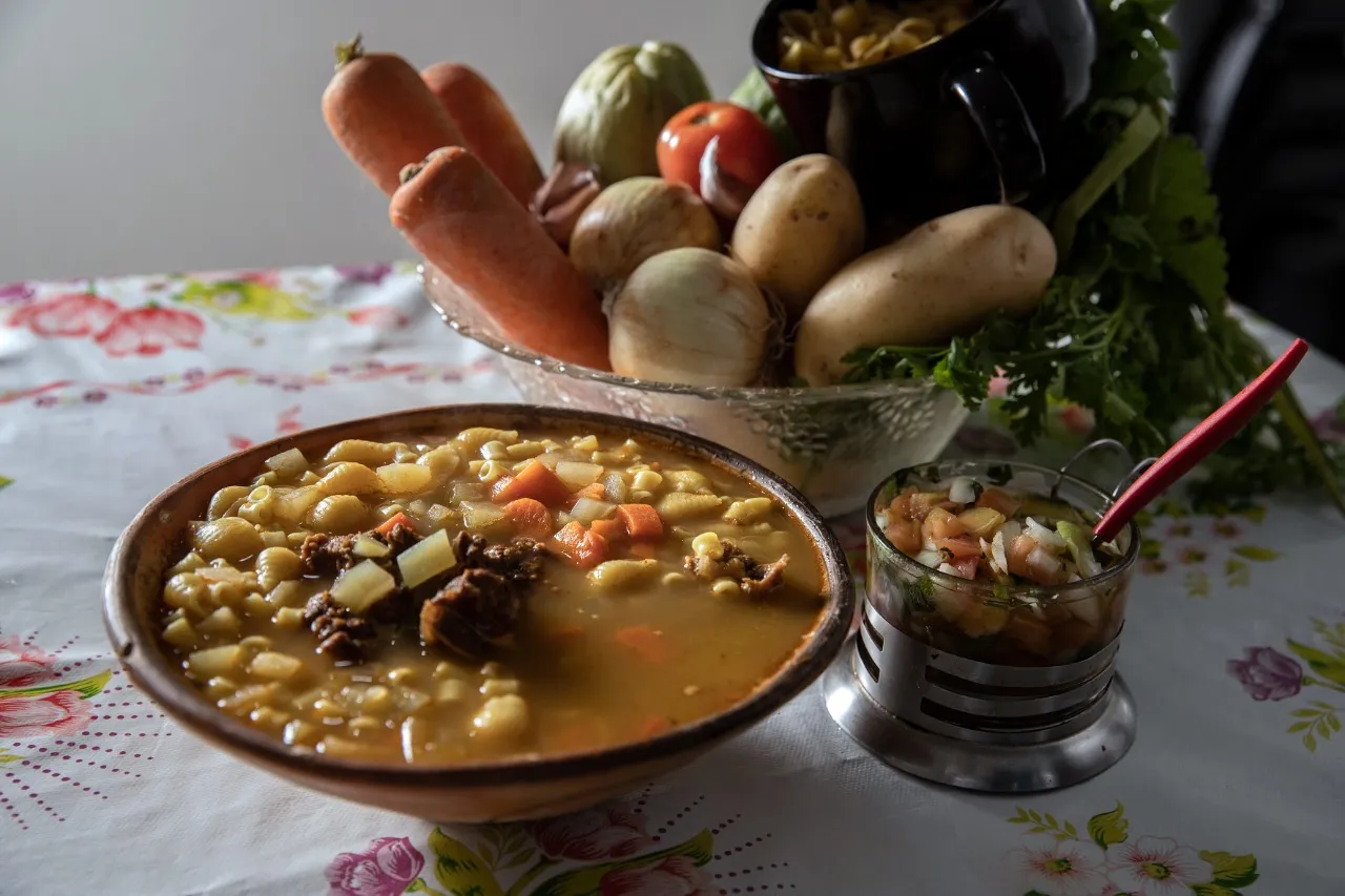 A sopa restauradora da Dona Isaura é à base de legumes