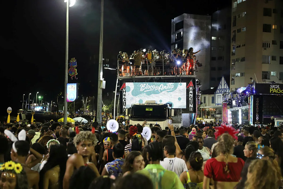 Carnaval no  circuito Barra-Ondina pode ser transferido para o Centro de Convenções