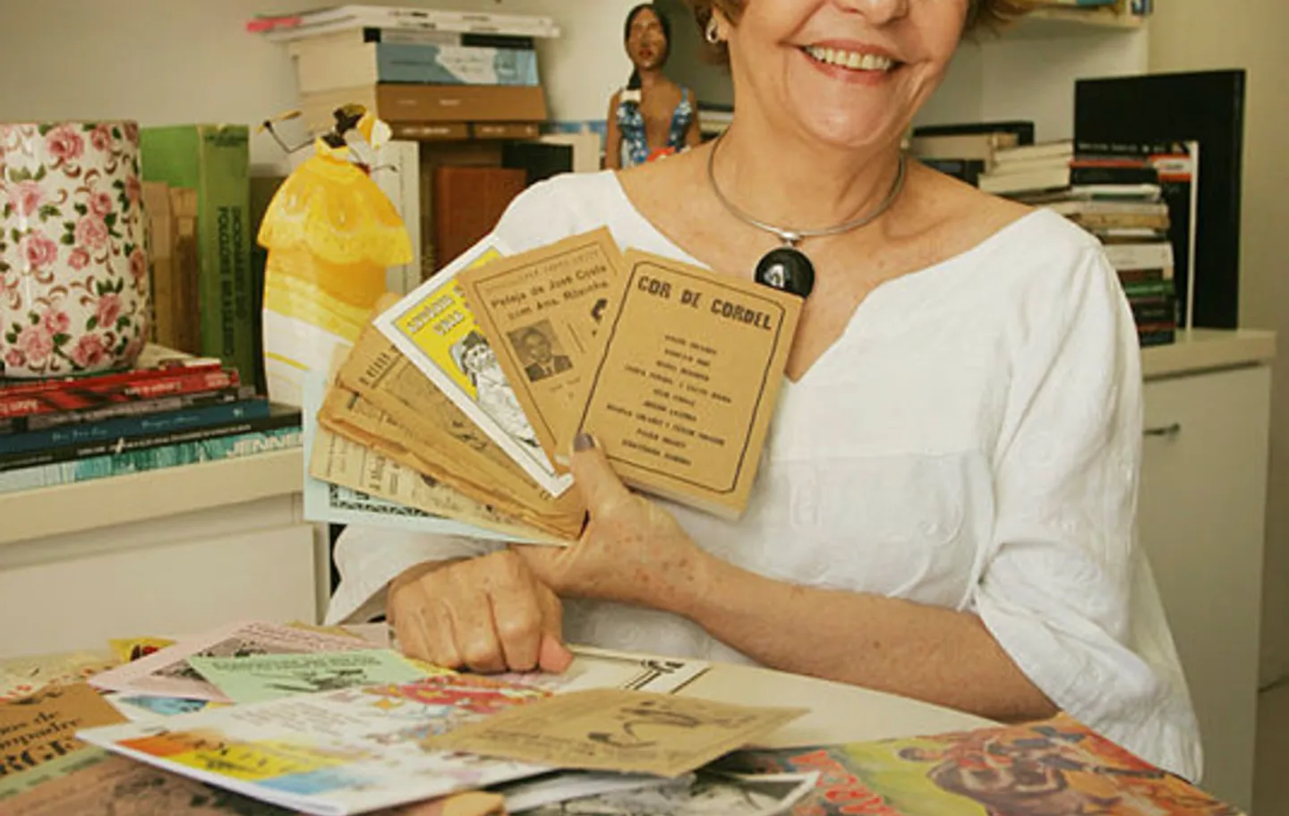 Edilene Matos, imortal da Academia de Letras da Bahia, criou Núcleo de Pesquisa e Cultura da Literatura de Cordel