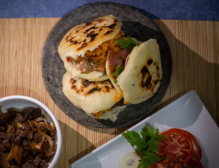 Arepa é um alimento típico da América Latina, especialmente na Venezuela e Colômbia