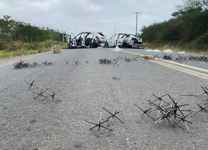 Carros utilizados na ação foram encontrados queimados na zona rural da cidade