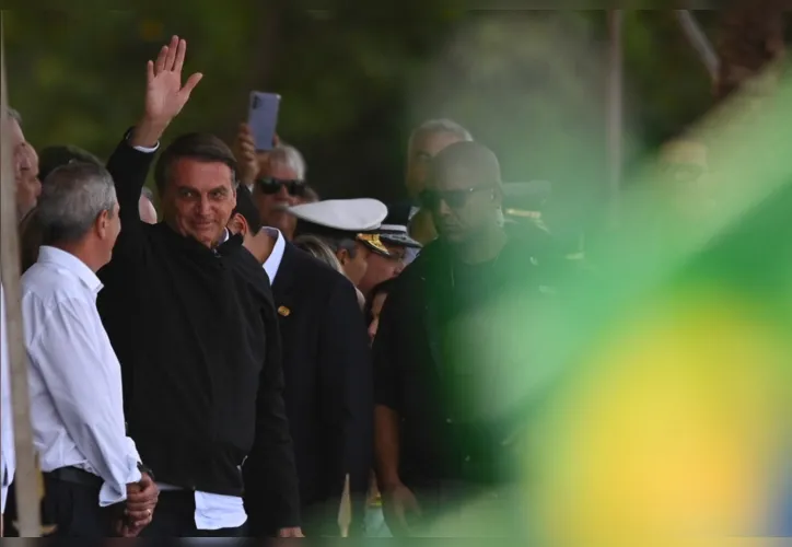 Imagem ilustrativa da imagem Bolsonaro "sequestra" o 7 de setembro e faz comício oficial