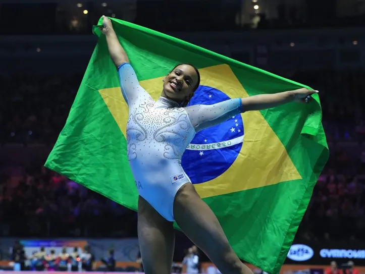 Rebeca Andrade venceu o título mundial de Ginástica Artística