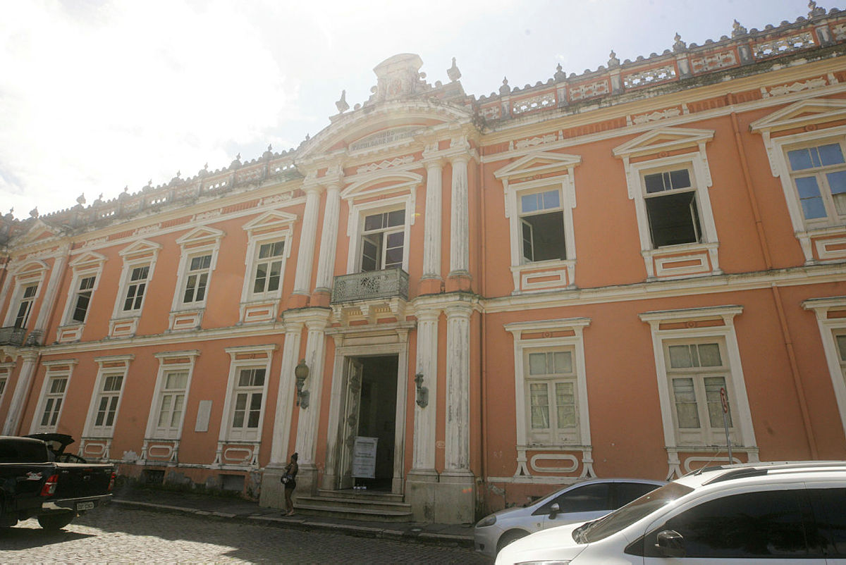 Fachada da Faculdade de Medicina da Bahia