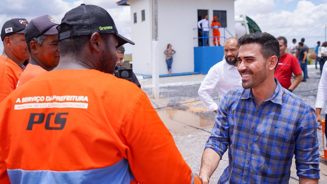 De acordo com o gestor municipal, a cidade produz atualmente cerca de 100 toneladas de lixo por dia