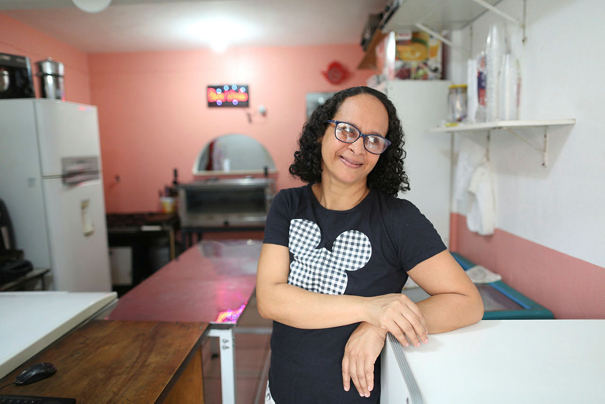 Cristiane Damasceno, dona do Porção Mágica Restaurante e Salgadaria