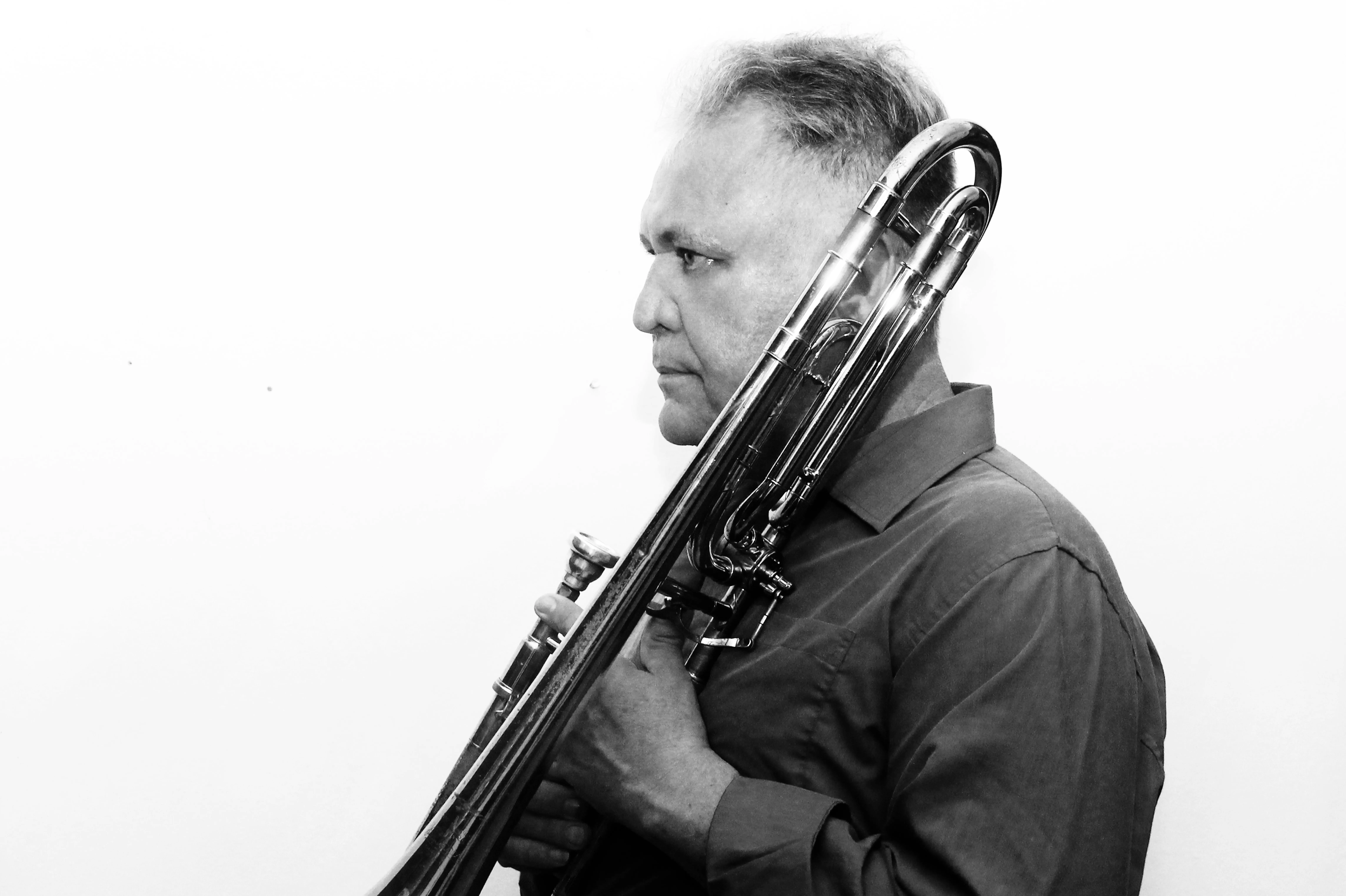 Fred Dantas: “O choro, assim como o jazz, é mais uma maneira de tocar”