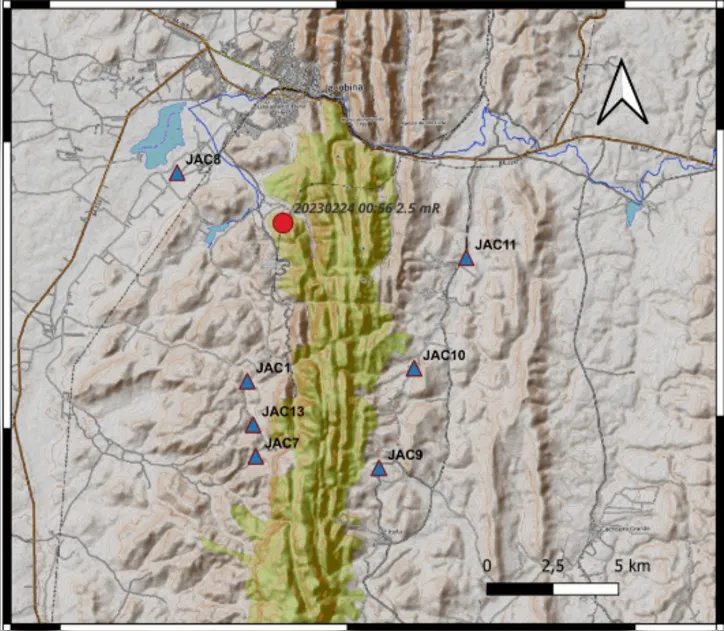 Magnitude preliminar indicada pela bola vermelha no mapa. Cidade de Jacobina.