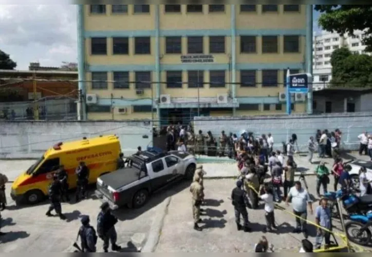No dia 7 de abril de 2011, um homem de 23 anos invadiu a Escola Municipal Tasso da Silveira, em Realengo, no Rio de Janeiro, e matou 12 adolescentes