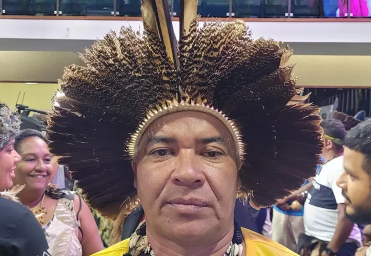 Val Tupinamba reage ao piso dos professores  indígenas