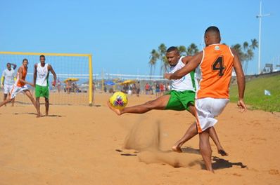 Futebol de areia