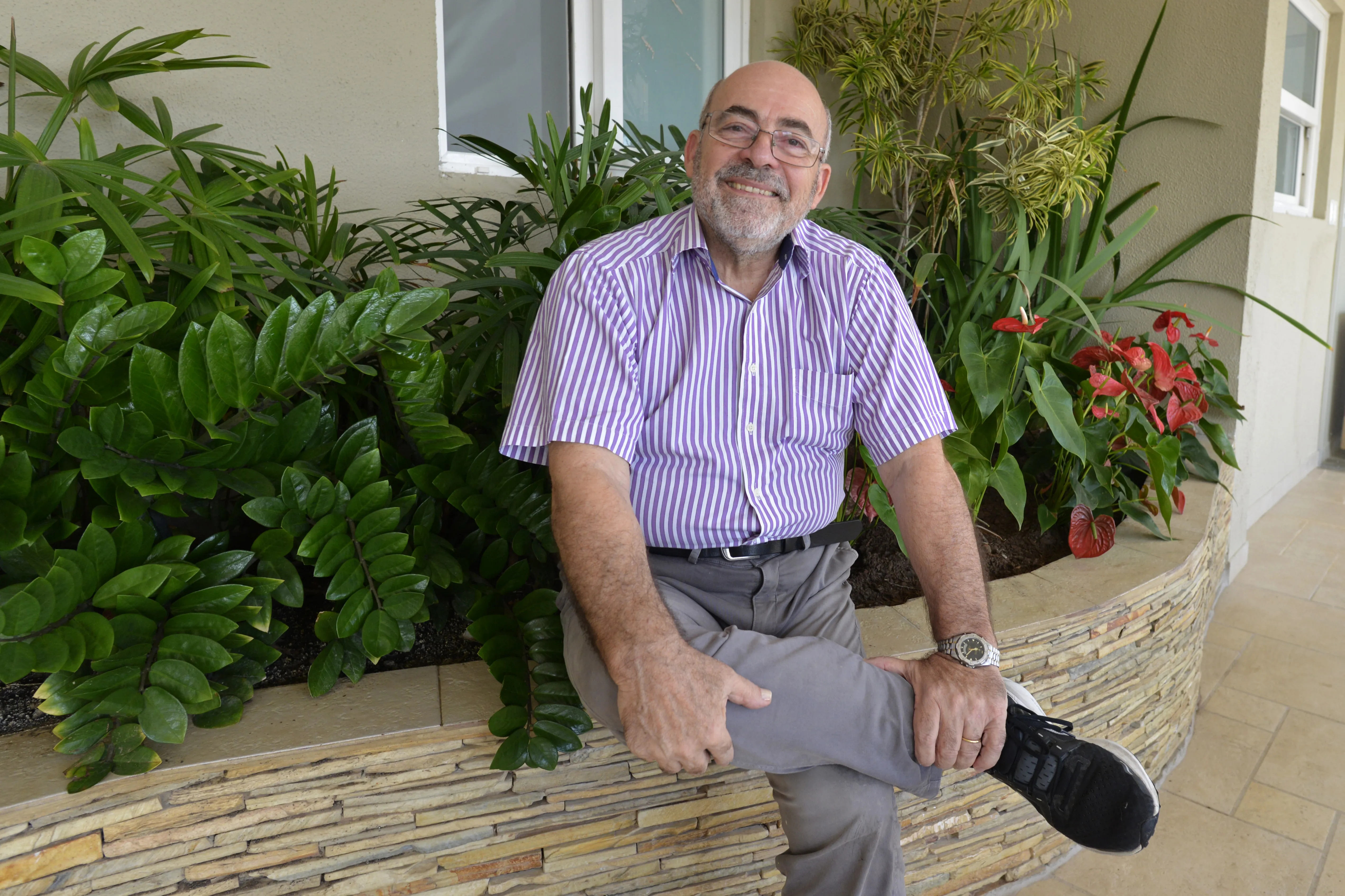 O engenheiro agrônomo  João Pedro Cardoso é o atual síndico do prédio