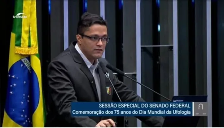 Jackson Luiz Camargo, ufólogo, escritor e conferencista